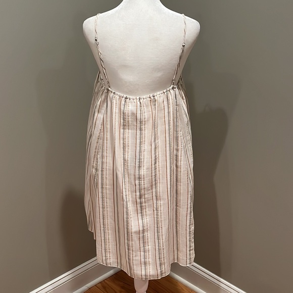 Gianni Bini Textured Rosie Babydoll Dress - Picture 4 of 9